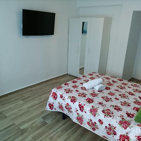 Apartamento Con 2 Dormitorios دينايا المظهر الخارجي الصورة