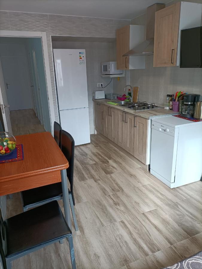 Apartamento Con 2 Dormitorios دينايا المظهر الخارجي الصورة